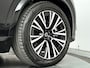 Volvo XC90 T8 Plug-in hybrid AWD Ultra Dark | SOH 100% | Panoramadak | 360° camera | Bowers & Wilkins | Luchtvering | Stoel- en Stuurverwarming | Stoelventilatie | Trekhaak
