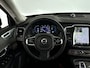 Volvo XC90 T8 Plug-in hybrid AWD Ultra Dark | SOH 100% | Panoramadak | 360° camera | Bowers & Wilkins | Luchtvering | Stoel- en Stuurverwarming | Stoelventilatie | Trekhaak