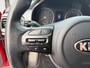 Kia Stonic 1.0 T-GDi DynamicPlusLine | Dodehoek Detectie | Stoelverwarming | Stuurverwarming | Navigatie | Achteruitrijcamera | Trekhaak |