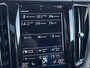 Volvo XC60 2.0 T5 Momentum | Trekhaak | Stoelverwarming | Adaptieve cruise | DAB | BLIS | Parkeer camera | Apple carplay/android auto |  Volvo on Call | Leder | Pilot assist |