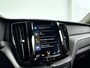 Volvo XC60 B5 Inscription | Panoramadak | Parkeercamera | Head-up Display | Stoel- en Stuurverwarming | Trekhaak