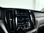 Volvo XC60 B5 Inscription | Panoramadak | Parkeercamera | Head-up Display | Stoel- en Stuurverwarming | Trekhaak