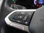 Volkswagen Golf 1.0 eTSI Life | Carplay | Adaptive Cruise Control | Parkeersensoren |