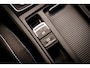 Volkswagen Golf 1.4 TSi GTE Connected Series | LED | 17 inch | Sportstoelen | Getint Glas