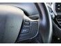 Peugeot 208 1.2 PureTech Allure | Automaat | Navi by app | Camera | Apple carplay | Climate control | Bluetooth | Lichtmetaal |