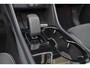 Volvo XC40 Extended Range Ultimate 82 kWh - IntelliSafe Assist & Surround - 360º Camera - Harman/Kardon audio - Verwarmde voorstoelen & stuur - Parkeersensoren voor & achter - Elektr. bedienb. voorstoelen met geheugen links - Draadloze tel. lader - Warmtepomp - Extra getint glas - Elektr. inklapbare trekhaak - 20' LMV