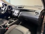 Nissan Qashqai 1.2 N-Connecta PANORAMADAK CAMERA PDC LEDER KEYLESS-GO STOELVERWARMING LANE ASSIST START/STOP