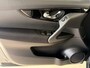 Nissan Qashqai 1.2 N-Connecta PANORAMADAK CAMERA PDC LEDER KEYLESS-GO STOELVERWARMING LANE ASSIST START/STOP