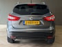 Nissan Qashqai 1.2 N-Connecta PANORAMADAK CAMERA PDC LEDER KEYLESS-GO STOELVERWARMING LANE ASSIST START/STOP