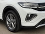Volkswagen T-Cross 1.0 TSI DSG R-Line | Camera | Trekhaak | Led gril | 4-season | Carplay | Rijklaar incl. garantie