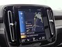 Volvo XC40 T4-R-Design | Pano | All season | H&K | trekhaak | Memory | Clim