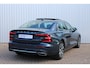 Volvo S60 B4 Automaat Inscription | 360° Parkeercamera | Panoramadak | Head-Up Display | Adaptive Cruise Control | BLIS | Harman Kardon Premium audio | Climate Control | Parkeersensoren voor + achter | Stoelverwarming | Stuurwielverwarming