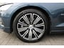 Volvo S60 B4 Automaat Inscription | 360° Parkeercamera | Panoramadak | Head-Up Display | Adaptive Cruise Control | BLIS | Harman Kardon Premium audio | Climate Control | Parkeersensoren voor + achter | Stoelverwarming | Stuurwielverwarming