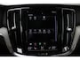 Volvo S60 B4 Automaat Inscription | 360° Parkeercamera | Panoramadak | Head-Up Display | Adaptive Cruise Control | BLIS | Harman Kardon Premium audio | Climate Control | Parkeersensoren voor + achter | Stoelverwarming | Stuurwielverwarming