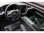 Volvo S60 B4 Automaat Inscription | 360° Parkeercamera | Panoramadak | Head-Up Display | Adaptive Cruise Control | BLIS | Harman Kardon Premium audio | Climate Control | Parkeersensoren voor + achter | Stoelverwarming | Stuurwielverwarming