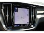 Volvo S60 B4 Automaat Inscription | 360° Parkeercamera | Panoramadak | Head-Up Display | Adaptive Cruise Control | BLIS | Harman Kardon Premium audio | Climate Control | Parkeersensoren voor + achter | Stoelverwarming | Stuurwielverwarming