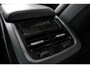 Volvo S60 B4 Automaat Inscription | 360° Parkeercamera | Panoramadak | Head-Up Display | Adaptive Cruise Control | BLIS | Harman Kardon Premium audio | Climate Control | Parkeersensoren voor + achter | Stoelverwarming | Stuurwielverwarming