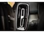 Volvo XC40 2.0 T4 Inscription | Pano | Trekhaak | Dealer ond. |