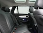 Mercedes-Benz GLC 300e 4MATIC Premium Plug In Hybrid 320pk Dealer O.H. PHEV | Trekhaak Af Fabriek | Panodak | Camera | Lederen Sportstoelen Verwarmd | Sfeerverlichting | Apple Carplay | Sidesteps | Navigatie | DAB |