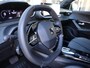 Peugeot 2008 SUV Allure Mild Hybride 145PK e-DCS6 Automaat, Rijklaarprijs, Navigatie 360° Camera Adaptieve Cruise Control DAB+ LED