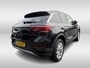 Volkswagen T-Roc 1.0 TSI Life Edition Digital Cockpit / Camera / Keyless / App-connect / 17"LM velgen / Comfortstoelen