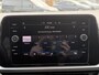 Volkswagen T-Roc 1.0 TSI Life Edition Digital Cockpit / Camera / Keyless / App-connect / 17"LM velgen / Comfortstoelen