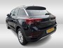 Volkswagen T-Roc 1.0 TSI Life Edition Digital Cockpit / Camera / Keyless / App-connect / 17"LM velgen / Comfortstoelen