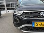 Volkswagen T-Roc 1.0 TSI Life Edition Digital Cockpit / Camera / Keyless / App-connect / 17"LM velgen / Comfortstoelen