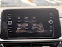Volkswagen T-Roc 1.0 TSI Life Edition Digital Cockpit / Camera / Keyless / App-connect / 17"LM velgen / Comfortstoelen