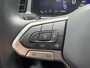 Volkswagen T-Roc 1.0 TSI Life Edition Digital Cockpit / Camera / Keyless / App-connect / 17"LM velgen / Comfortstoelen
