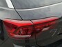 Volkswagen T-Roc 1.0 TSI Life Edition Digital Cockpit / Camera / Keyless / App-connect / 17"LM velgen / Comfortstoelen