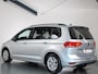Volkswagen Touran 1.5 TSI Comfortline Business 7-Persoons, Trekhaak, ACC, Digitale cockpit, Camera, Stoelverwarming, Keyless,