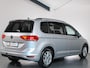 Volkswagen Touran 1.5 TSI Comfortline Business 7-Persoons, Trekhaak, ACC, Digitale cockpit, Camera, Stoelverwarming, Keyless,