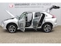 Mitsubishi Eclipse Cross 2.4-188pk PHEV 'Instyle'. Zeer nette en luxe Mitsubishi Eclipse plug-in-hybride, slechts 61.500km ! Autm. airco dual, adapt. cruise cntrl, Apple carplay/Android auto, trekhaak, telefoonvoorb., stoel- en achterbankverw., camera v+a, LED verl. etc. etc.