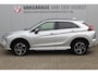 Mitsubishi Eclipse Cross 2.4-188pk PHEV 'Instyle'. Zeer nette en luxe Mitsubishi Eclipse plug-in-hybride, slechts 61.500km ! Autm. airco dual, adapt. cruise cntrl, Apple carplay/Android auto, trekhaak, telefoonvoorb., stoel- en achterbankverw., camera v+a, LED verl. etc. etc.