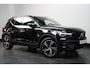 Volvo XC40 1.5 T5 Recharge R-Design | Stoel en stuurwielverwarming | Cruise control | 360 Camera | Parkeersensoren voor en achter | Harman Kardon |