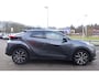 Toyota C-HR / C-HR+ 1.8 HYBRID 140 FIRST-EDITION STOEL/STUURVERW. P-SENSOREN EL-ACHTERKLEP DODEHOEK ANDROID/APPLE