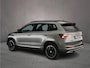 Skoda Karoq Sportline Business 1.5 TSI 150pk DSG Automaat Trekhaak, Panoramadak, Elektrische achterklep, Adaptive cruise control, Navigatie, Achteruitrijcamera,