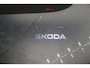 Skoda Karoq Sportline Business 1.5 TSI 150pk DSG Automaat Trekhaak, Panoramadak, Elektrische achterklep, Adaptive cruise control, Navigatie, Achteruitrijcamera,