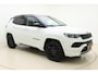 Jeep Compass 4xe 240 Plug-in Hybrid Electric S Automaat | Navigatie | Lederen bekleding | Camera | Keyless | Zwart dak | Dakrails | Lichtmetalen velgen black | Climate control
