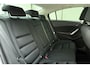 Mazda 6 2.0 TS | Navigatie | Trekhaak (1.300KG trekgewicht )| Climate control | Stoelverwarming | Parkeersensoren | Cruise control | Extra getint glas