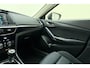 Mazda 6 2.0 TS | Navigatie | Trekhaak (1.300KG trekgewicht )| Climate control | Stoelverwarming | Parkeersensoren | Cruise control | Extra getint glas