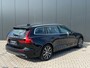 Volvo V60 T6 Recharge AWD Inscription | Long Range | Stoel en stuurwielverwarming | Camera | Adaptieve cruise control | Voorruitverwarming |