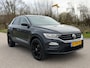 Volkswagen T-Roc 1.0 TSI / Airco / Achteruitrij Camera / Keurige Auto / LM-Velgen R18 /