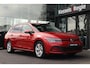 Volkswagen Golf Variant 1.5 eTSI Life Keyless ACC Blis Stoel/Stuurverwarming Sfeer CarPlay Sensoren Navi