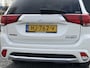 Mitsubishi Outlander 2.0 PHEV Executive Edition 2e Eigenaar,Navi,Camera,Afn.Trekhaak,Stoelverw.Alcantara-Leder,Keyless,Dealer Onderhouden,Pdc V+A,Lm velgen,N.A.P,Nieuwe Apk bij Aflevering