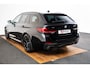 BMW 5-Serie Touring 530e xDrive M Sport - Trekhaak - Panoramdak - Multifunctionele voorstoelen - Driving Assistant Professional - Head up - Harman Kardon - Verwarmde voor/achter stoelen - BMW Laserlight -