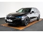 BMW 5-Serie Touring 530e xDrive M Sport - Trekhaak - Panoramdak - Multifunctionele voorstoelen - Driving Assistant Professional - Head up - Harman Kardon - Verwarmde voor/achter stoelen - BMW Laserlight -