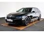 BMW 5-Serie Touring 530e xDrive M Sport - Trekhaak - Panoramdak - Multifunctionele voorstoelen - Driving Assistant Professional - Head up - Harman Kardon - Verwarmde voor/achter stoelen - BMW Laserlight -
