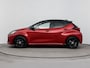 Toyota Yaris 1.5 Hybrid Executive | Head-up display | Dodehoek detectie | Stoelverwarming | Apple Carplay / Android Auto | Parkeersensoren voor/achter | 17 inch